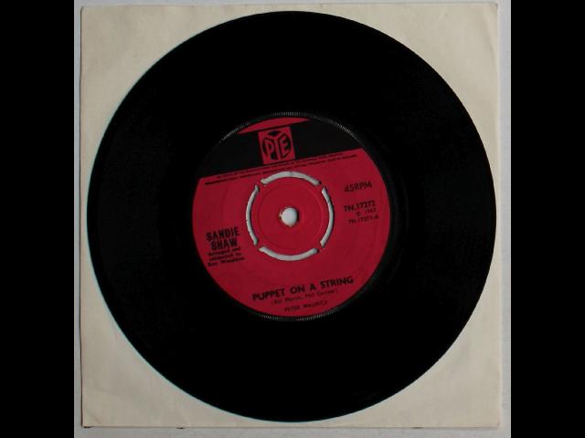 Sandie Shaw Puppet On A String UK 7inch Vinyl Single 1967 Pye Push-Centre